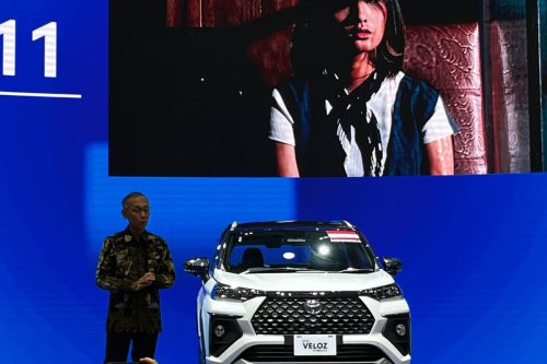 Toyota Veloz Hybrid Resmi Meluncur di Indonesia, Harga Spesial