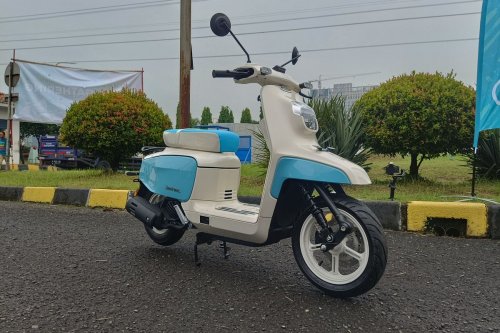 Yamaha, Yamaha Fazzio vs WMoto Swiftbee 125: Mana yang Lebih Unggul?