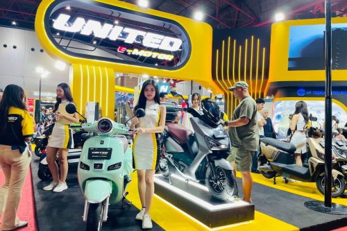Cara United Goda Konsumen Motor Listrik di PRJ 2025