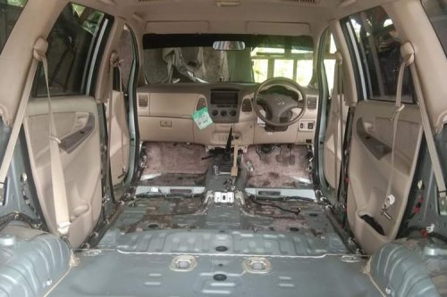 Estimasi Biaya Perbaikan Interior Mobil Terendam Banjir di Jakarta