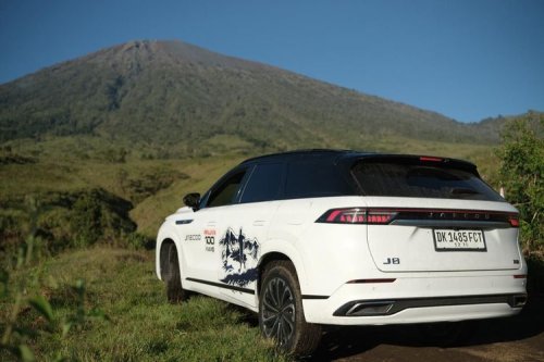 Jaecoo Uji Teknologi Hybrid di Medan Ekstrem Gunung Rinjani