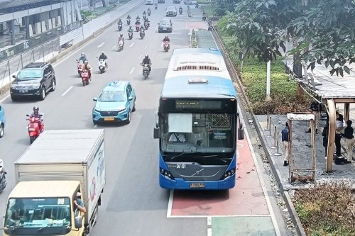 Kenaikan Tarif Transjakarta: Pro dan Kontra dari Warga Jakarta