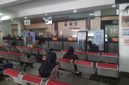 Benarkah Gerakan Stop Bayar Pajak Bikin Samsat di Jateng Sepi?