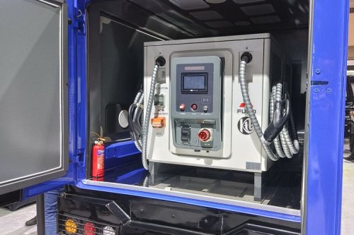 Inovasi Fuso di GIIAS 2025, EV Mobile Charger dan Fighter X Baru