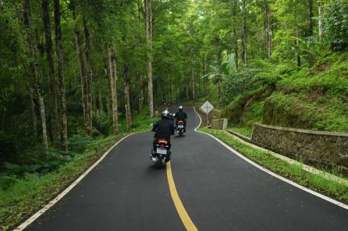Honda ADV160 Jelajah Parahyangan Timur: Sensasi Touring 170 Km