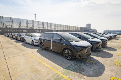 Xpeng, Pengiriman Mobil Listrik Xpeng Dimulai Bulan Depan