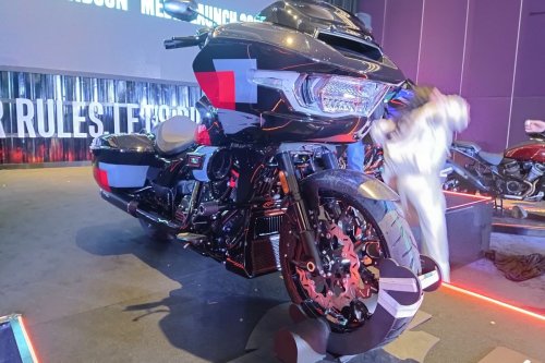 Peluncuran CVO Road Glide ST: Harley-Davidson 2025 di Indonesia