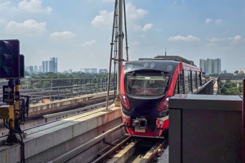 Berlaku Hanya Hari Ini, Naik Kendaraan Umum di Jakarta Cuma Rp 1