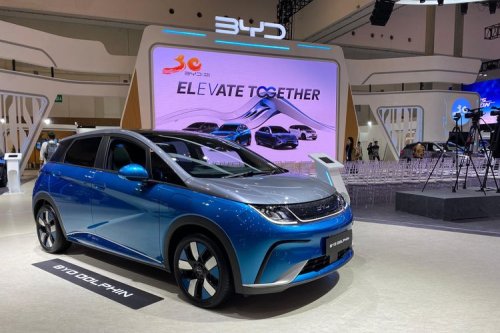 GAC Aion, GAC, Aion, Aion UT, BYD, BYD Dolphin, Wuling Binguo, Wuling, Komparasi Harga GAC Aion UT Lawan BYD Dolphin dan Wuling Binguo EV