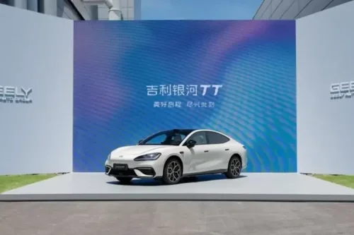 Geely, Geely Galaxy Perkenalkan Thunder: Sistem Penggerak Listrik Canggih