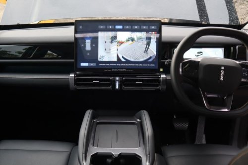 Komparasi iCar V23 Vs Chery J6, Siapa SUV EV Boxy Paling Menarik?