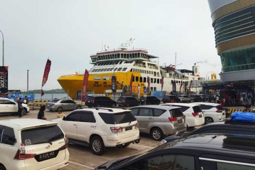 H-7 Lebaran, 45.000 Kendaraan Menyeberang dari Jawa ke Sumatra