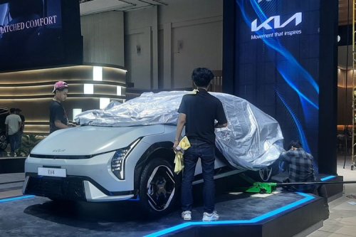 Kia, GIIAS 2025: Kia EV4 Siap Diperkenalkan di Indonesia