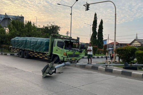 Lampu Merah Mati: Keselamatan Pengendara Terabaikan