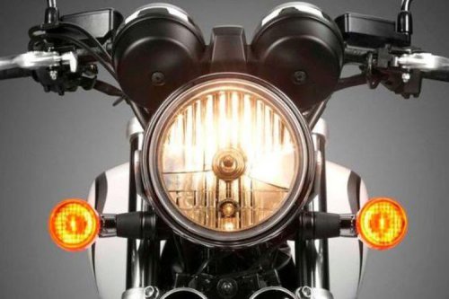 Jangan Mendadak, Ini Patokan Beri Tanda Lampu Sein Sebelum Belok