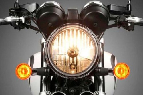 Jangan Mendadak, Ini Patokan Beri Tanda Lampu Sein Sebelum Belok