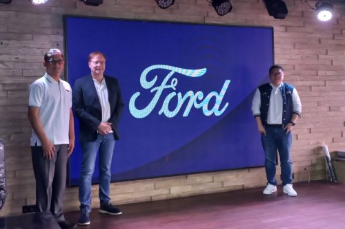Ford, Ford Bagi-bagi 250 Liter Bensin Gratis