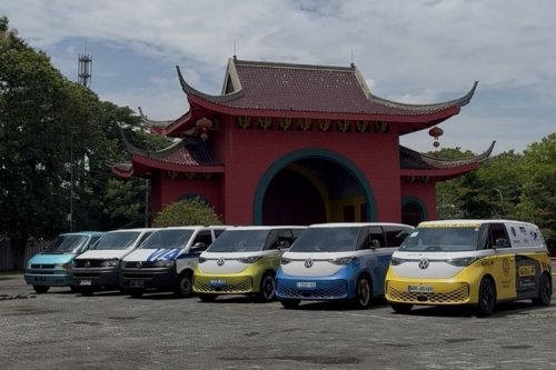 Volkswagen, Volkswagen Siapkan Restrukturisasi, Tertekan Mobil China hingga Tarif