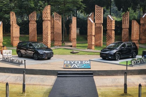 BYD, BYD Beri Sinyal M6 DM Sudah Mulai Diproduksi di Indonesia