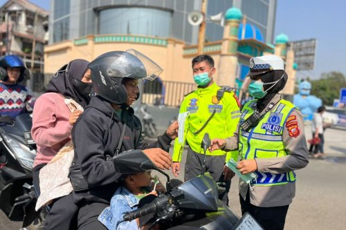 Abu Vulkanik Bisa Ganggu Pengendara Motor, Ini Perlengkapan yang Harus Dipakai