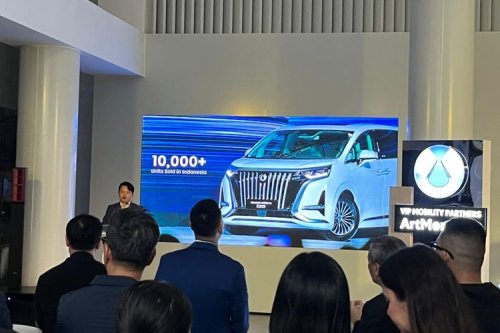 Penjualan MPV Listrik Denza D9 Diklaim Tembus 10.000 Unit
