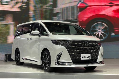 Komparasi MPV Mewah: Denza D9, Toyota Alphard, dan Lexus LM