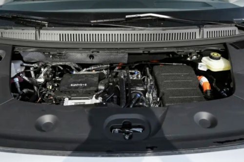 BYD, BYD Luncurkan MPV Hybrid M9 dengan Jarak Tempuh 1.163 Km