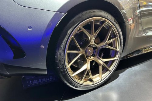 Mobil Termahal di GIIAS 2026, Harga Tembus Rp 9 Miliar