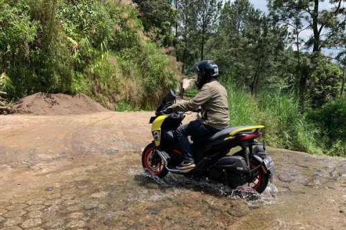 Setahun Pengalaman Aprilia SR-GT 200: Skutik Stylish Tapi Fitur Minim