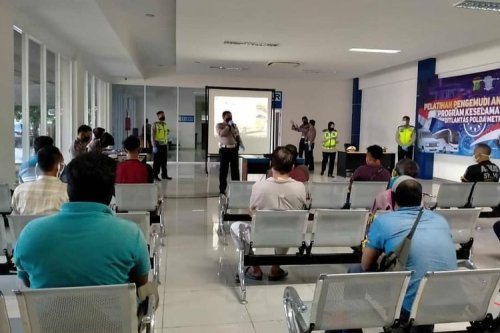 SIM Habis Libur Natal? Perpanjang 27 Des - 3 Jan 2026