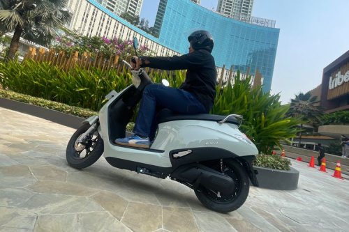 VinFast, Menjajal Tiga Motor Listrik VinFast, Begini Sensasi Mengendarainya