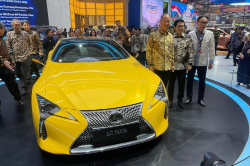 Agus Gumiwang Tertarik pada Lexus LC 500h di GIIAS 2025