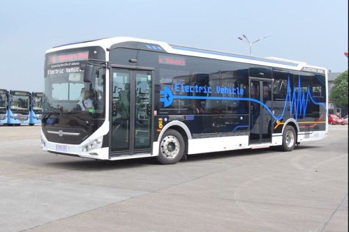 Aturan Baru Pajak Mobil Listrik Percepat Elektrifikasi Angkutan Umum