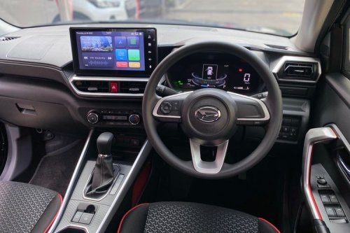 Pesan Daihatsu Rocky e-Smart Hybrid Sekarang, Dikirim November 2025