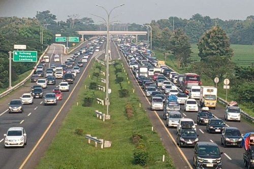 Puncak Arus Mudik Lebaran 2026 Terjadi Hari Ini