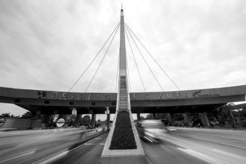 H+1 Lebaran, Lalu Lintas Tol Jabodetabek-Jabar Meningkat