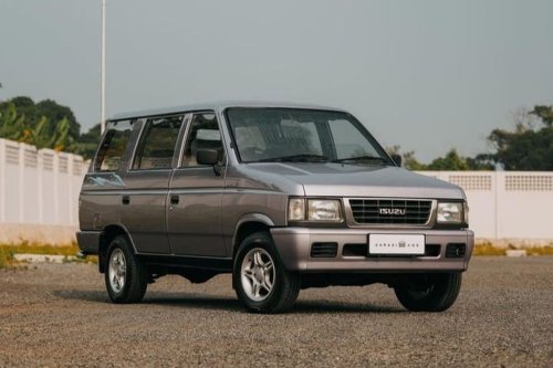 Momen Mesin Isuzu Panther Masih Hidup Usai Terendam Banjir 10 Jam