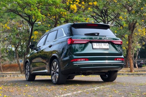 Mengenal Desain DFSK E5 Plus: SUV PHEV Mewah Tanpa Plastik Hitam