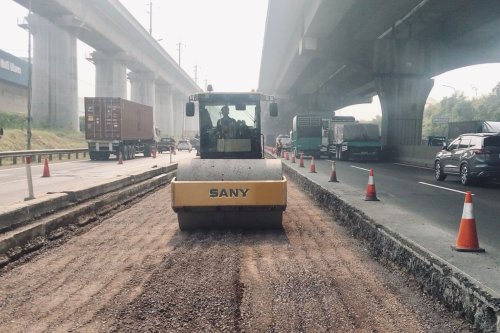 Waspada, Ada Pemeliharaan Jalan di Tol Jakarta-Cikampek