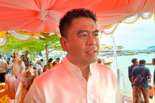 Penipuan Mobil Bekas, Cicilan  Polytron Fox 200