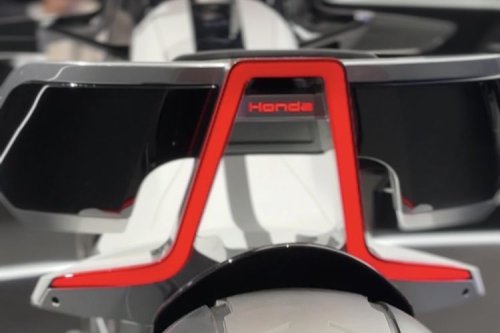 Honda EV Outlier Concept: Motor Listrik Cruiser di JMS 2025