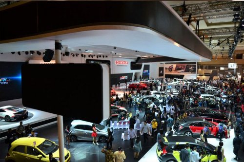 Penjualan Mobil Februari 2026 Naik 22 Persen