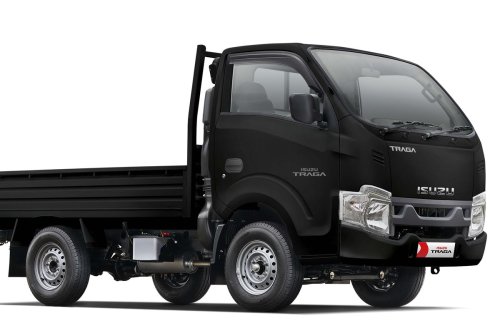 Isuzu, GIIAS 2025: Isuzu Luncurkan Traga Edisi Spesial 50 Tahun, Cuma 50 Unit