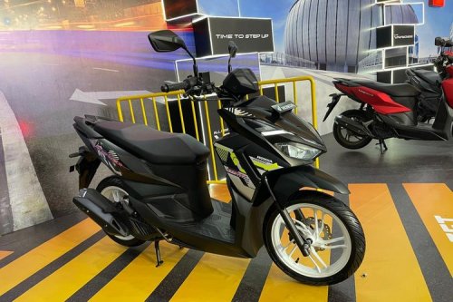 Honda Scoopy, Honda, Dari Scoopy hingga Vario 125, Motor Honda Mulai Pakai Warna Mencolok