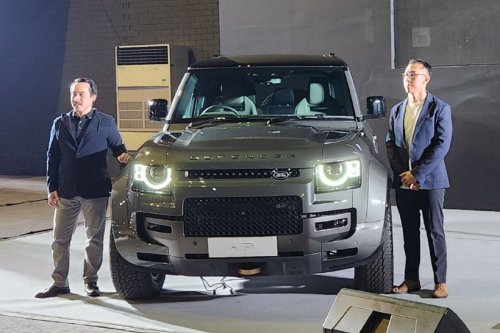 Land Rover, Rover, Defender OCTA Meluncur, SUV Paling Bertenaga dari Land Rover
