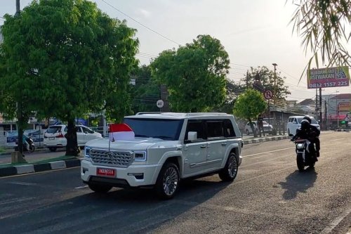 Maung Garuda Limousine: SUV Mewah dan Tangguh untuk Presiden Indonesia