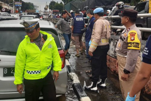 Belajar dari Kasus Pengemudi Meninggal Saat Banjir dan Macet di Jakarta