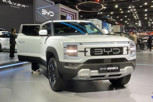 BYD Rilis Pikap Kabin Ganda PHEV, Saingi Ranger dan Triton