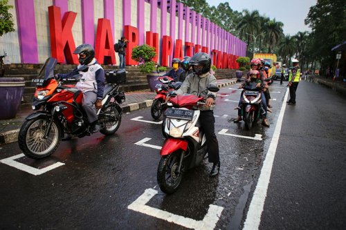 Jaga Jarak, Cara Hindari Tuduhan Tabrak Lari di Jalan