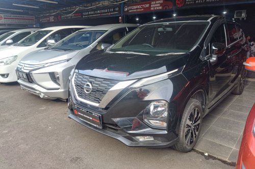 Segini Harga Pasaran Nissan Livina Bekas